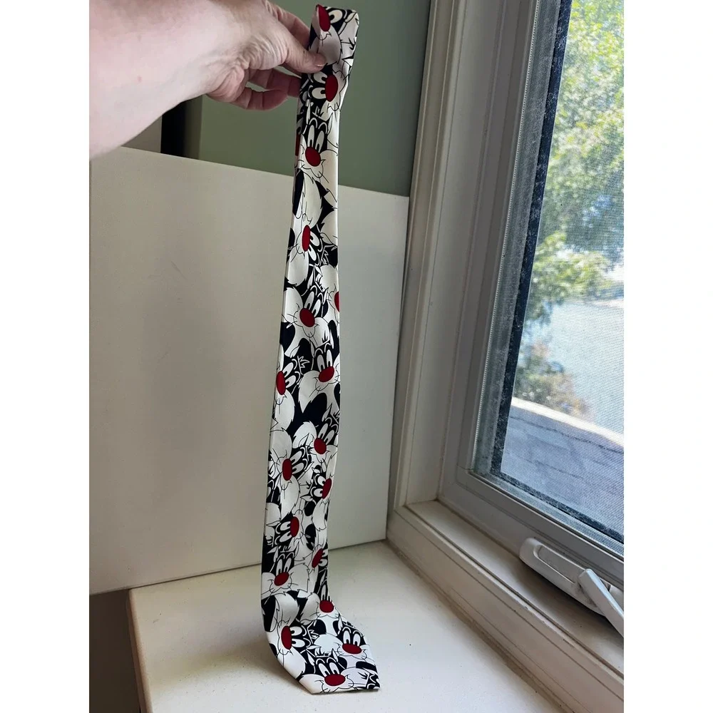 Vintage 1992 Looney Tunes Sylvester the Cat Silk Tie Balancine Black White Red